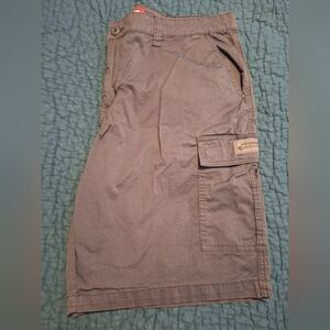 Union  Bay Cargo Shorts 42" 98% Cotton Dark Grey